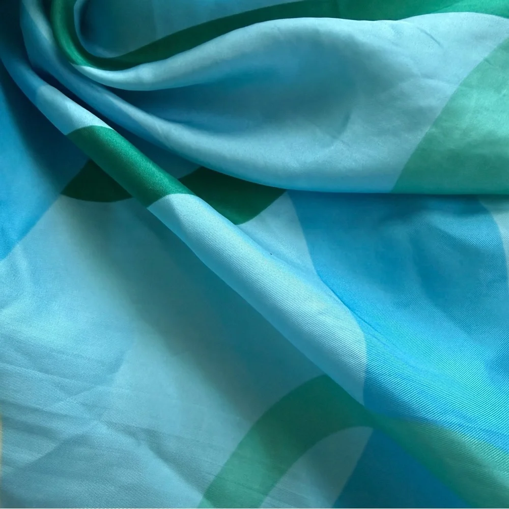 GAP 100% Silk Scarf 26”x26” Aqua Teal Blue Abstract Made in Italy